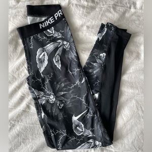 Nike Pro leggings